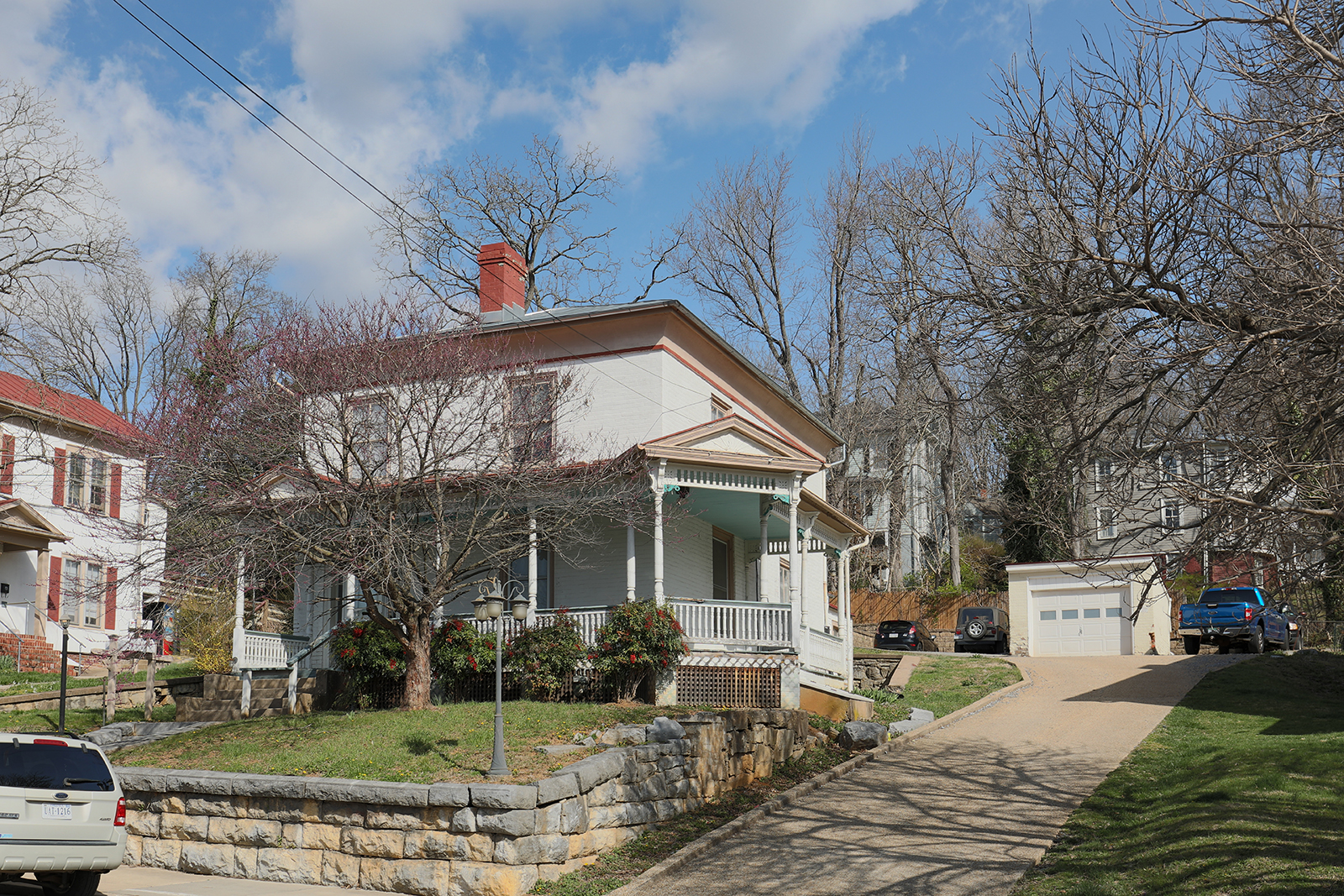 827 W Beverley St | Staunton