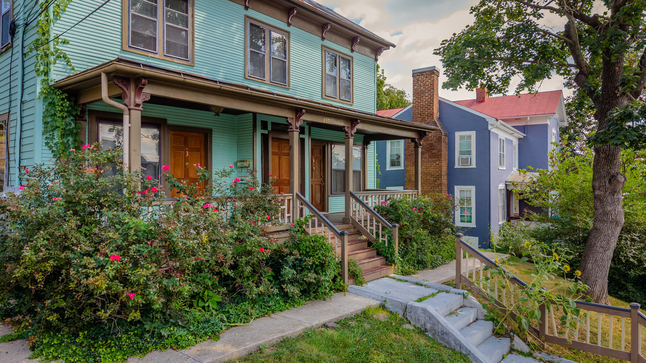 837 West Beverley Street - 2
